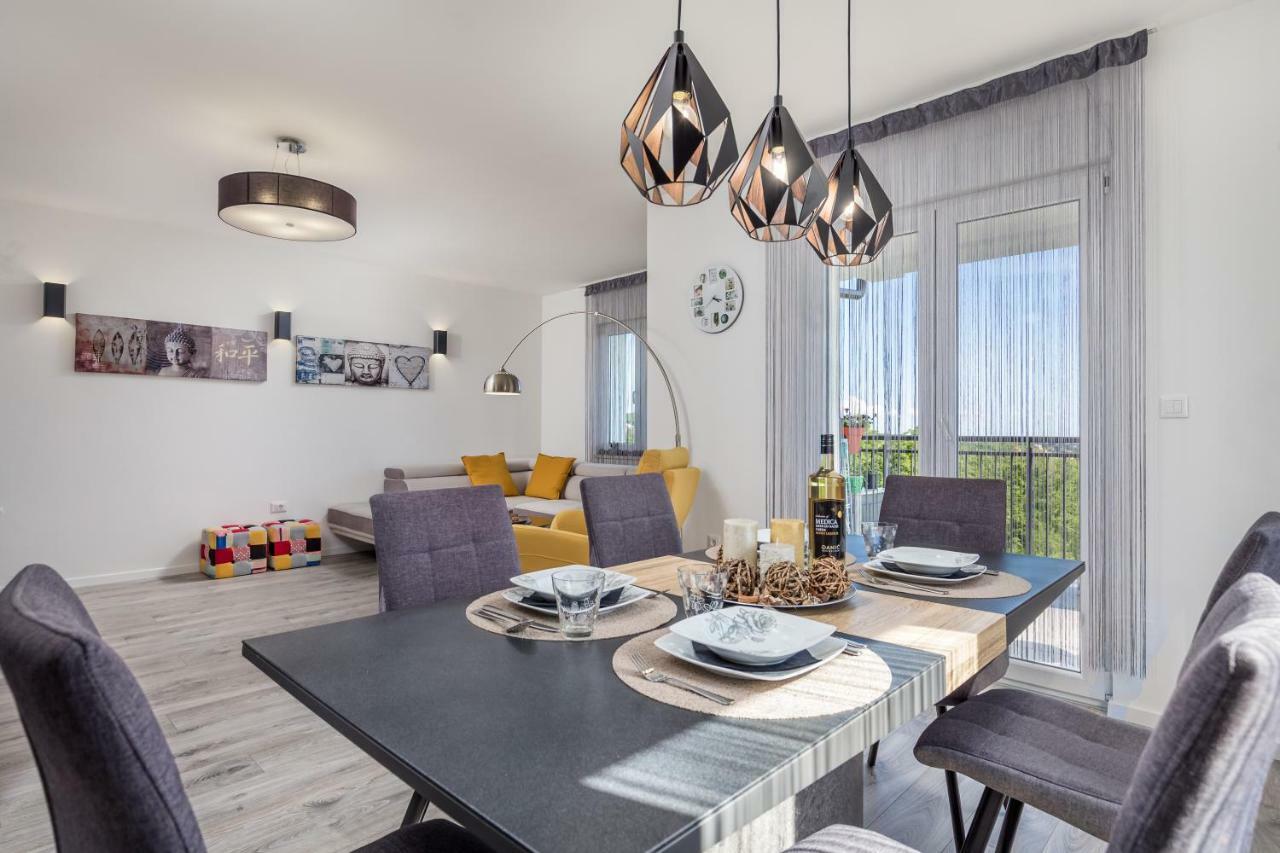 Luxury Apartment La Es Marčelji Εξωτερικό φωτογραφία