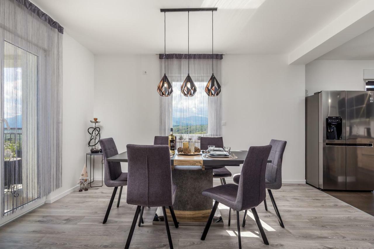 Luxury Apartment La Es Marčelji Εξωτερικό φωτογραφία